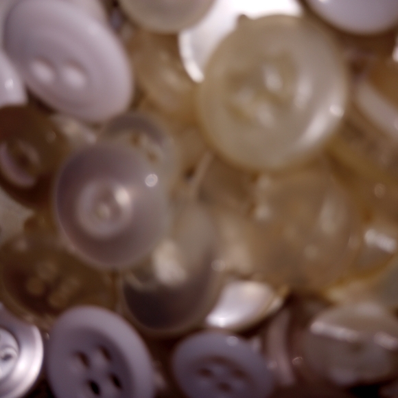 Designer Buttons - Picture 3 of 15